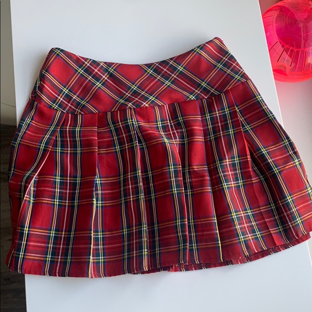 plaid skirt